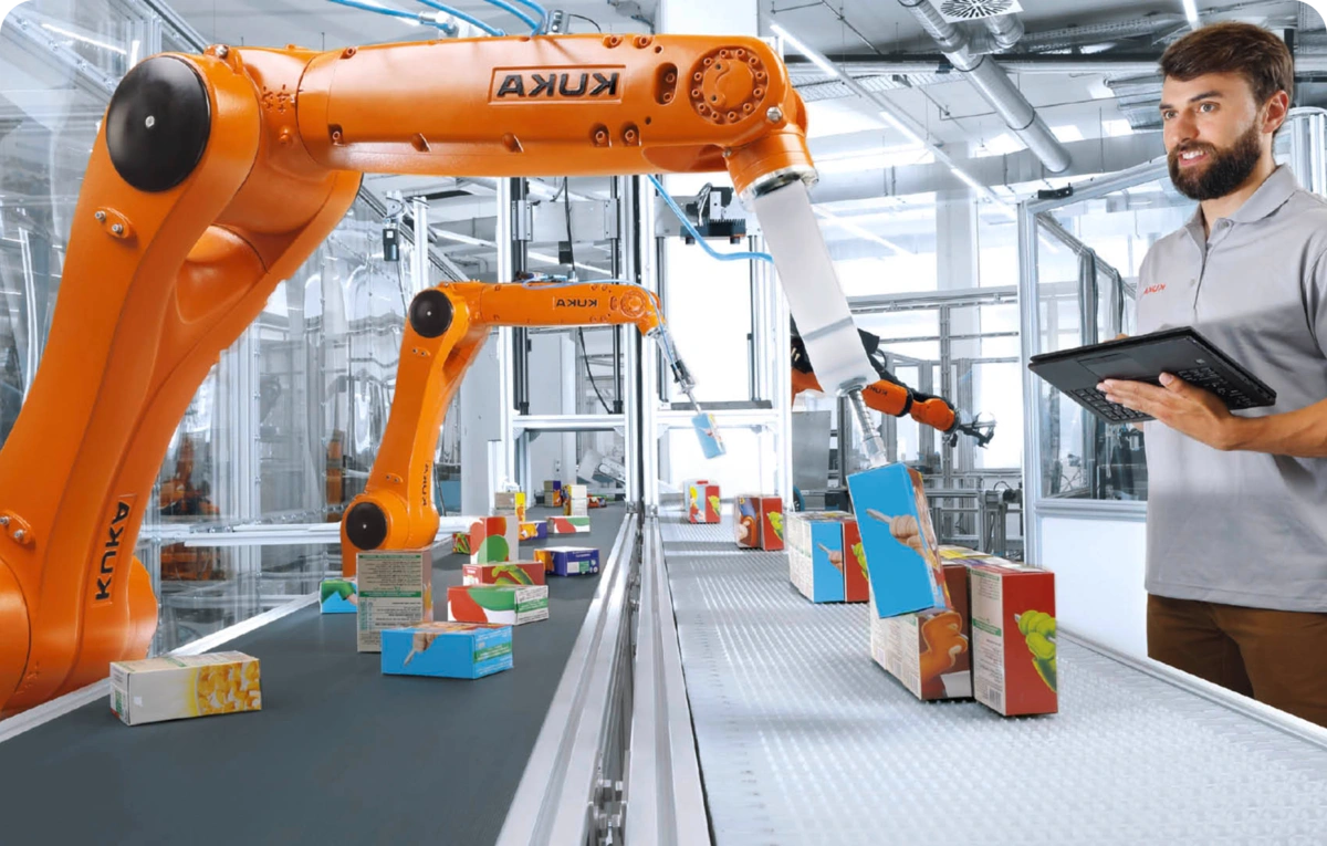 Robotic arm performing piece picking in a fulfillment center